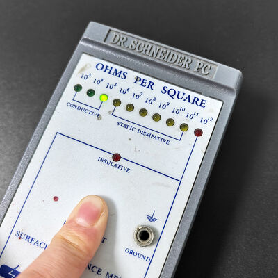 ईएसडी ब्लैक फ्रॉस्टेड पीपी प्लास्टिक शीट एंटी स्टैटिक पीपी विभाजन